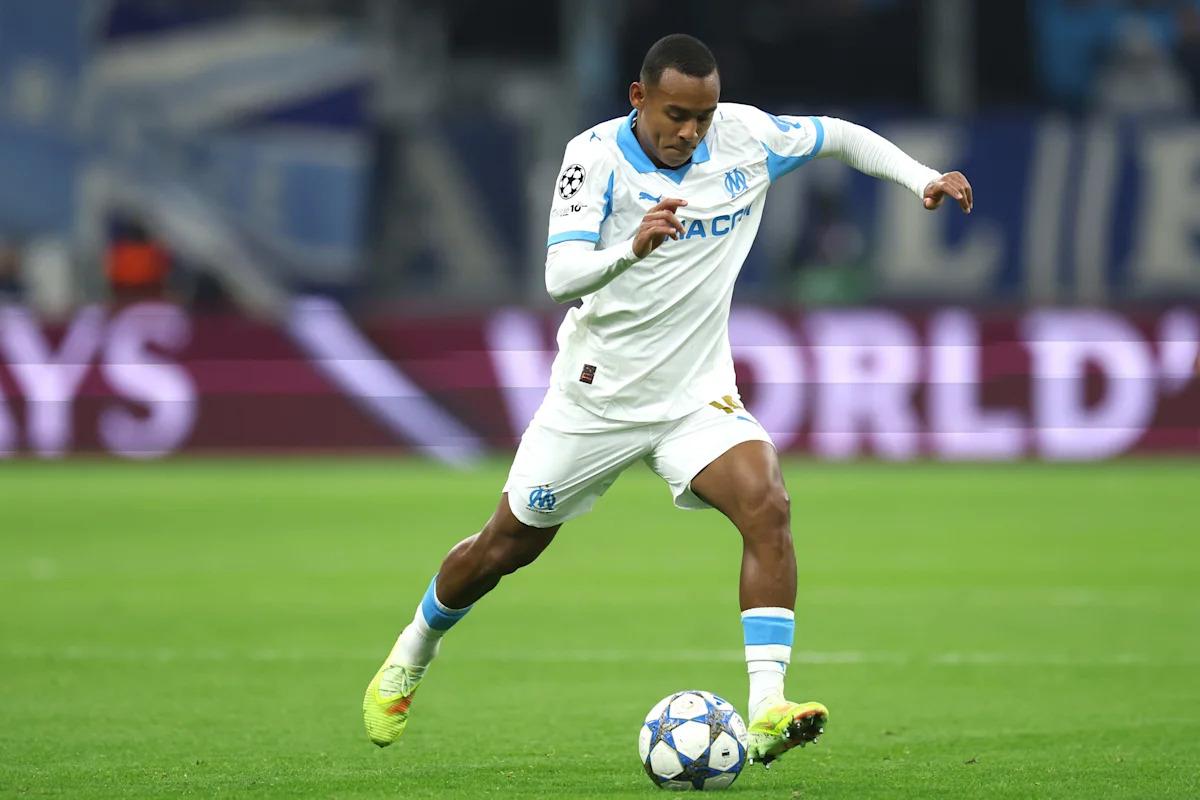 Leeds United Face €10 Million Price Drop for Igor